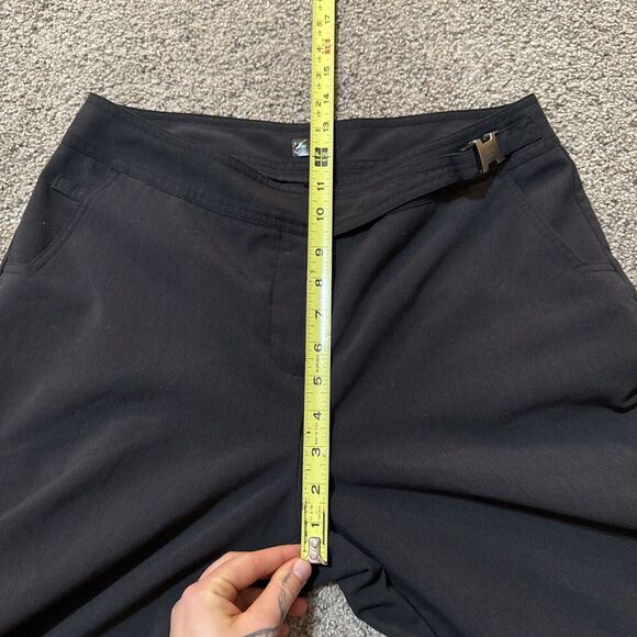 Swing Tech Bette & Court Golf Shorts Womens 8 Bermuda Modest Slim black Buckle M - Picture 9 of 10